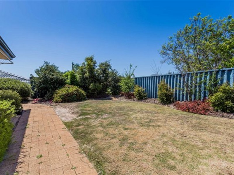30 McKivett Crescent, Leeming WA 6149