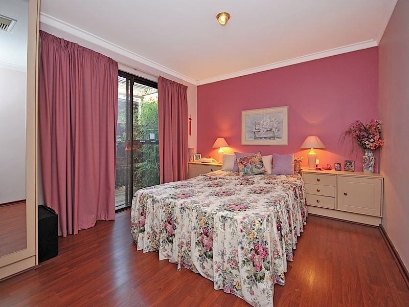 3 Dixey Court, Leeming WA 6149