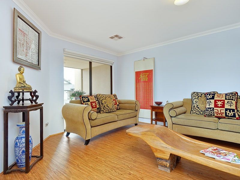 50 Archdale Loop, Piara Waters WA 6112