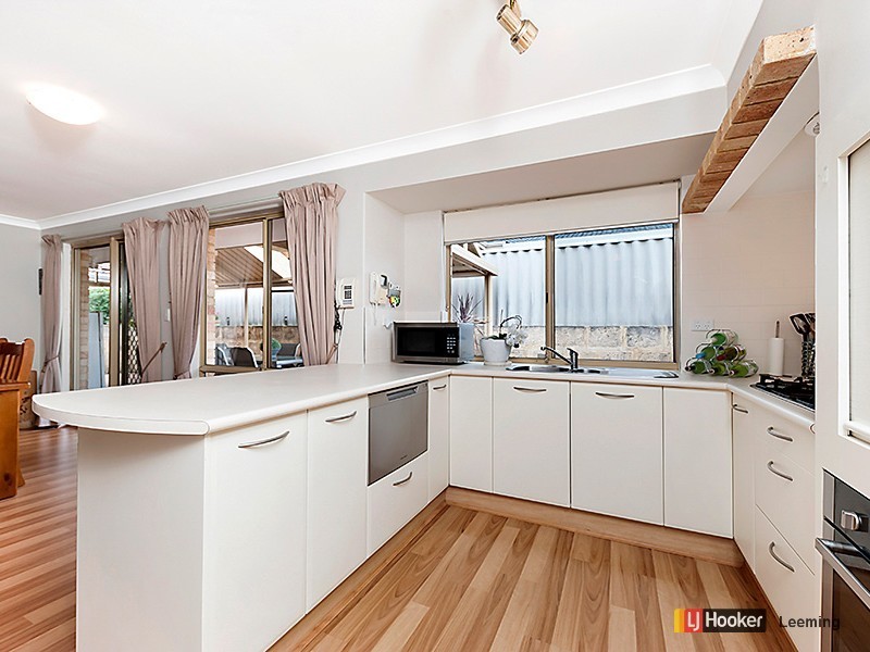 81 Beasley Road, Leeming WA 6149