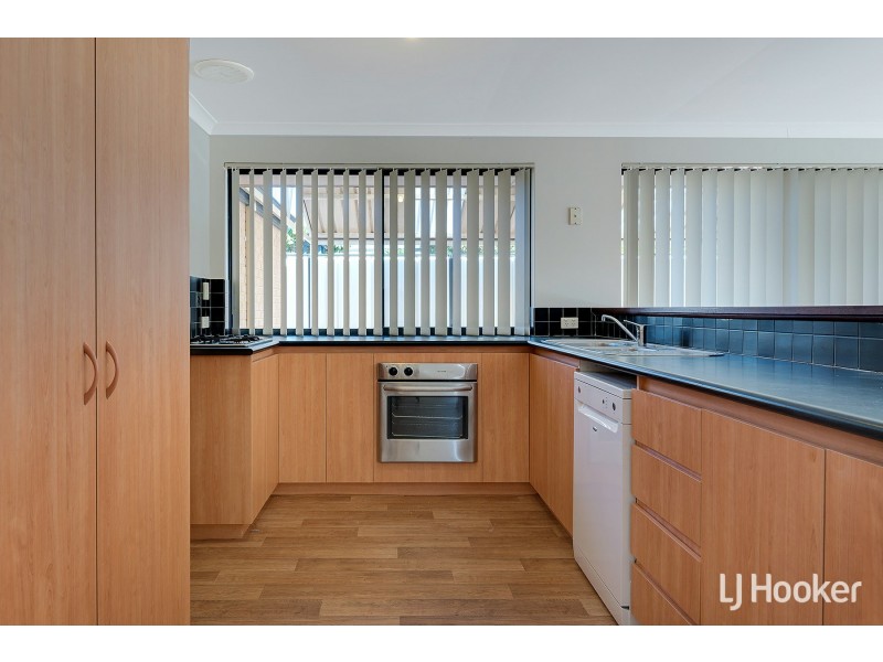 11 Koojarra Rise, South Lake WA 6164