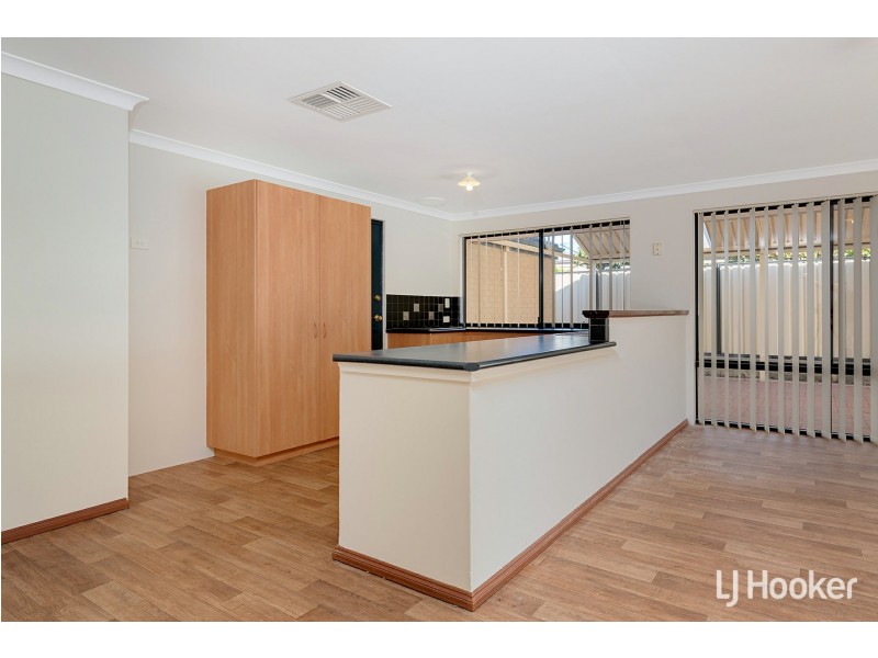 11 Koojarra Rise, South Lake WA 6164