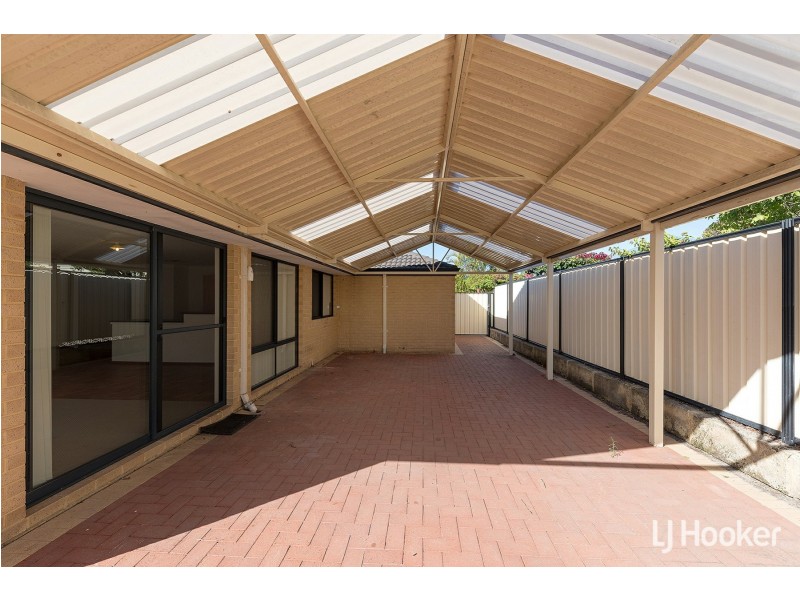 11 Koojarra Rise, South Lake WA 6164