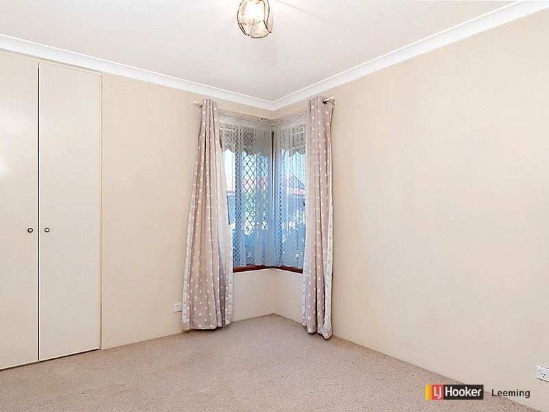 9 Howlett Place, Leeming WA 6149
