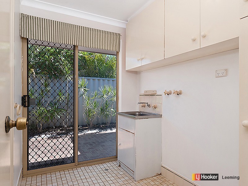 9 Howlett Place, Leeming WA 6149