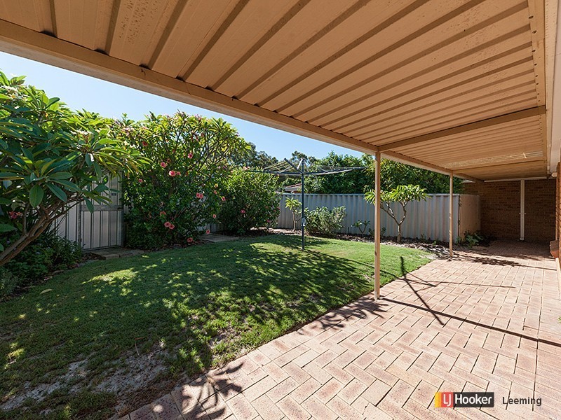 9 Howlett Place, Leeming WA 6149