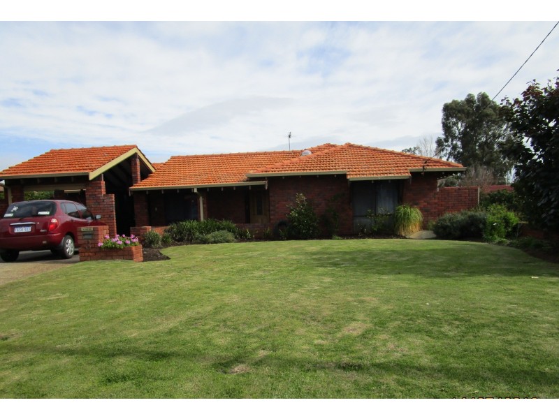 3 Tasman Place, Shelley WA 6148