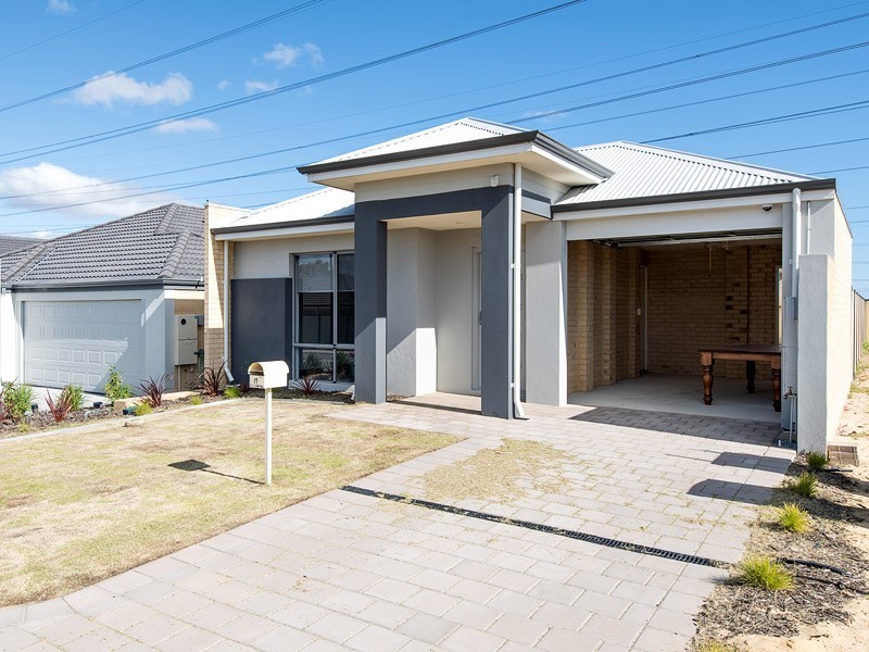 19 Biloxi Loop, Success WA 6164