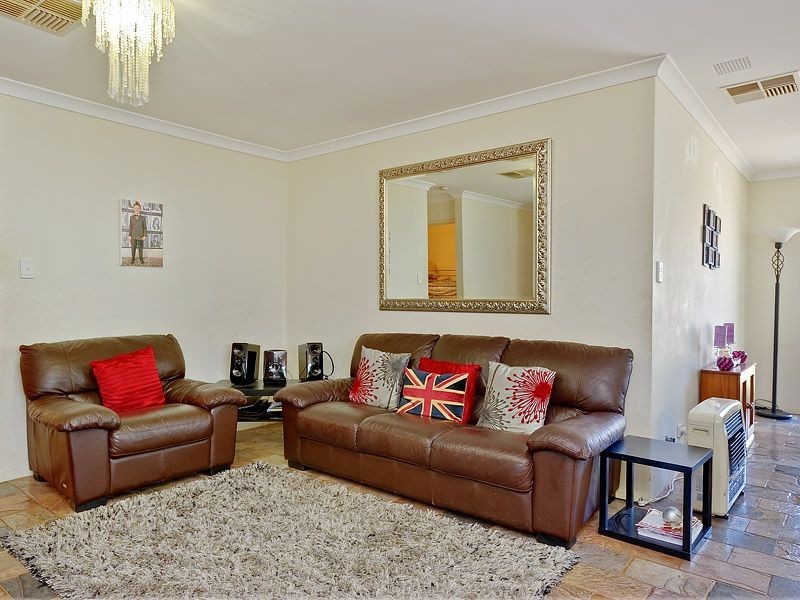 26 Kanani Drive, Canning Vale WA 6155