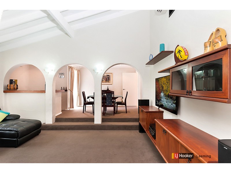 11 Gariver Street, Leeming WA 6149