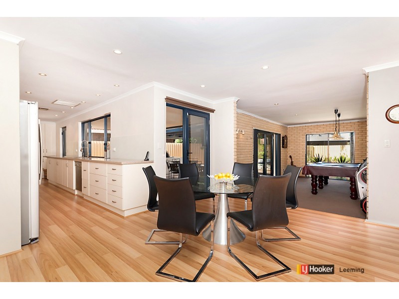 11 Gariver Street, Leeming WA 6149