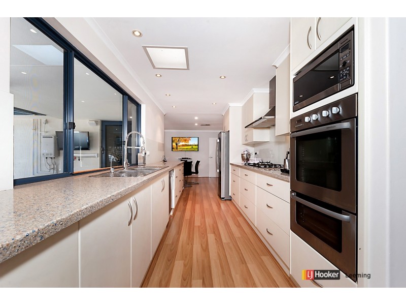 11 Gariver Street, Leeming WA 6149