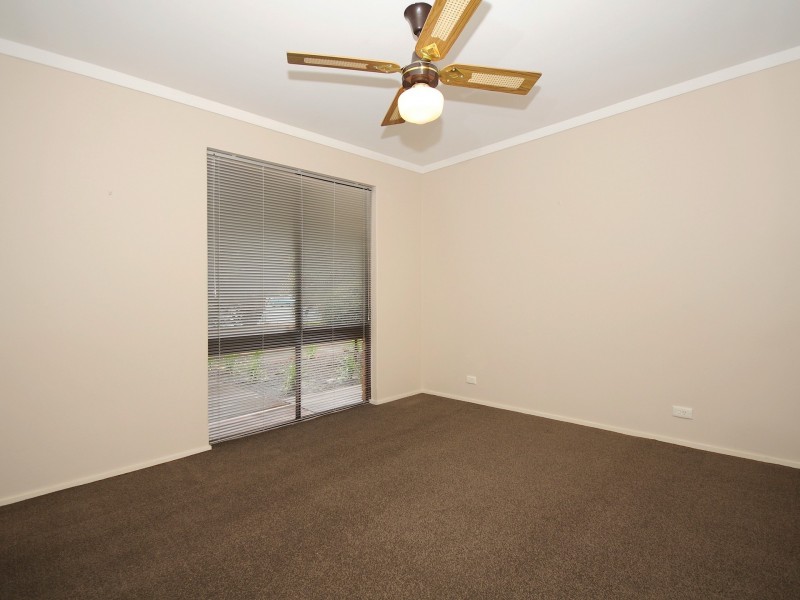 22 Hartfield Crescent, Leeming WA 6149