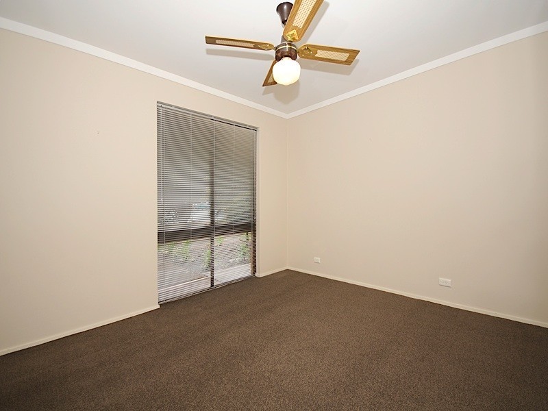 22 Hartfield Crescent, Leeming WA 6149