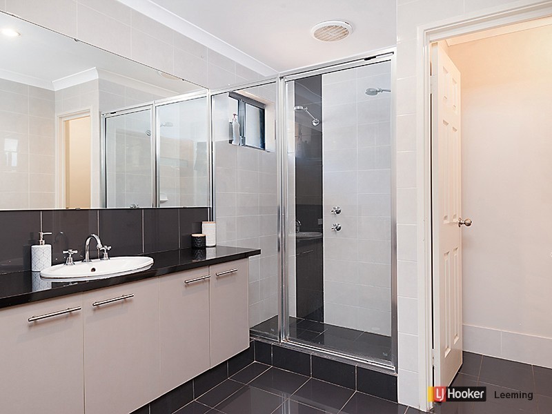 133 Wentworth Parade, Success WA 6164