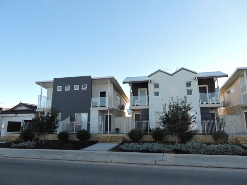 12/1 Positano Crescent, Yangebup WA 6164