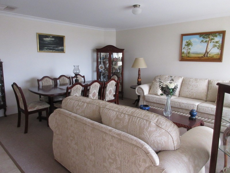 7 Benmore Rise, Success WA 6164