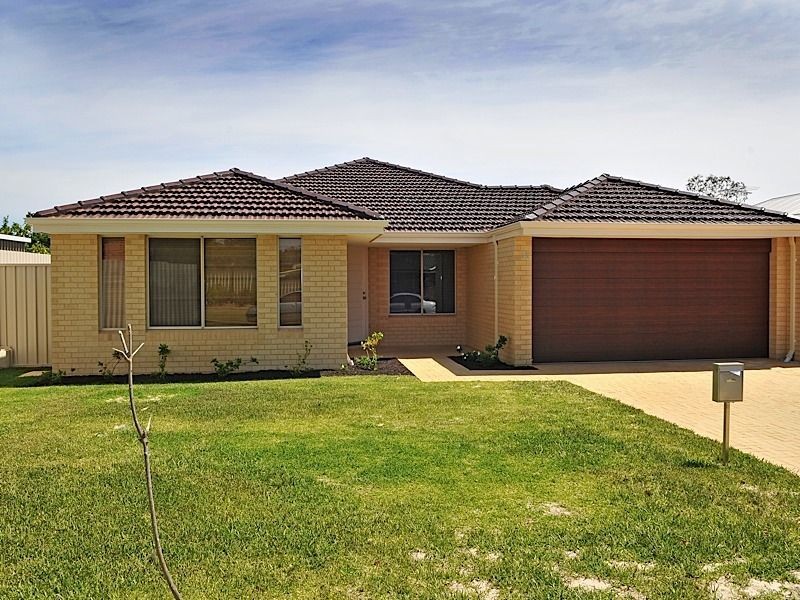 2a Classon Gardens, Leeming WA 6149