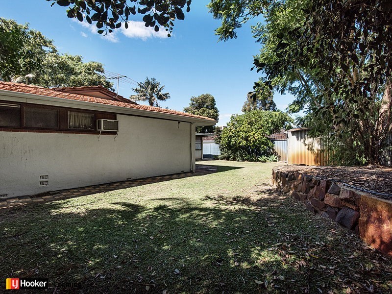 5 Stoddart Way, Bateman WA 6150