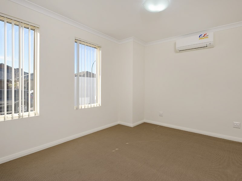 6/30 Arava Circle, Aveley WA 6069