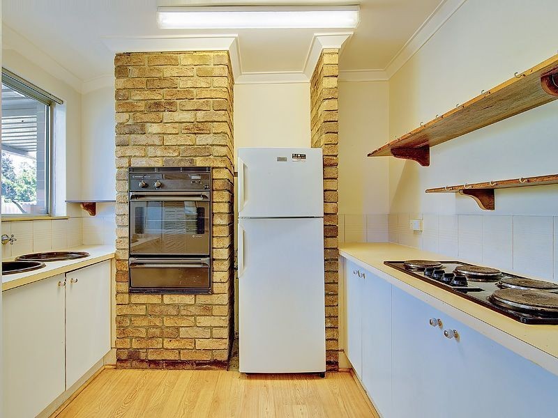 13 Lochee Way, Bull Creek WA 6149