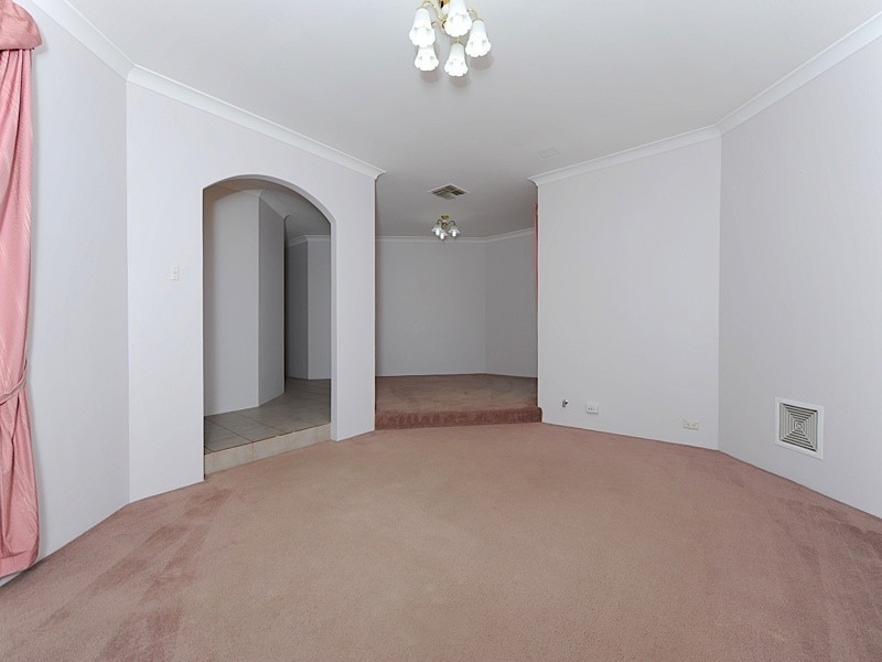 2 Musgrave Court, Willetton WA 6155