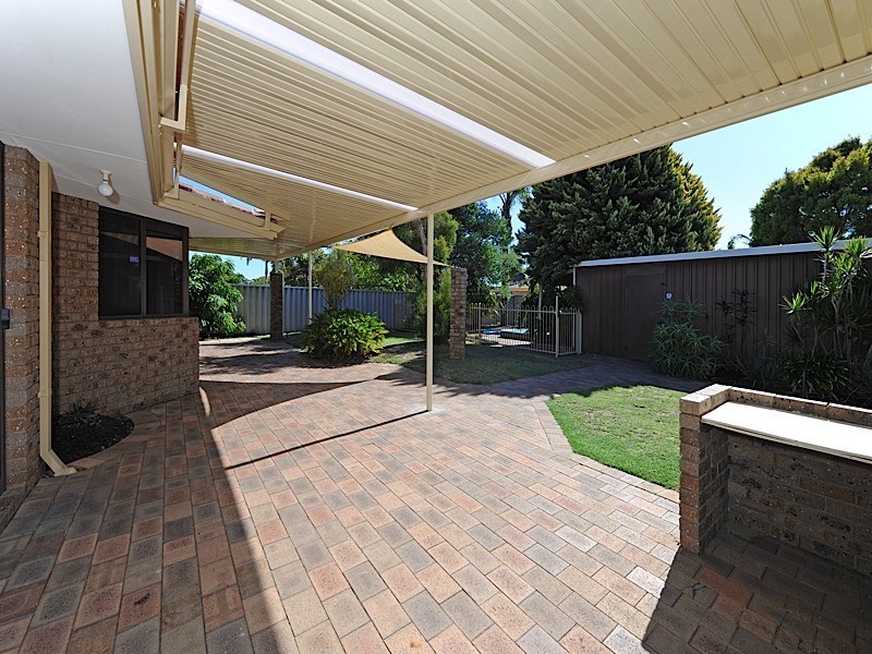 2 Musgrave Court, Willetton WA 6155