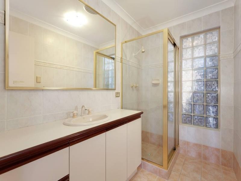 1 Gilchrist Avenue, Bibra Lake WA 6163