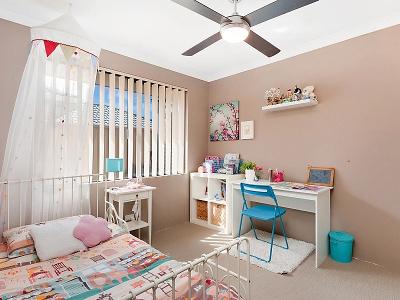 6 Ballawarra Avenue, Byford WA 6122