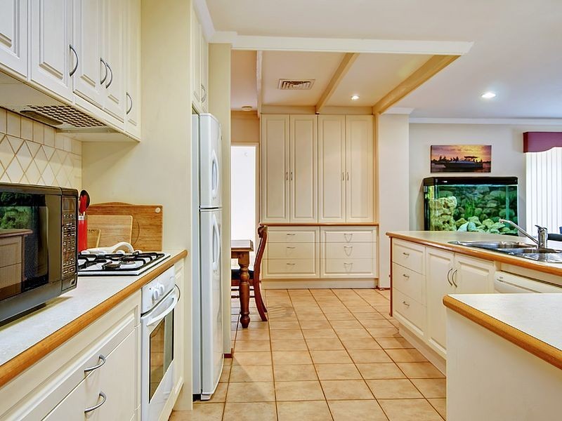 6 Endeavour Avenue, Bull Creek WA 6149