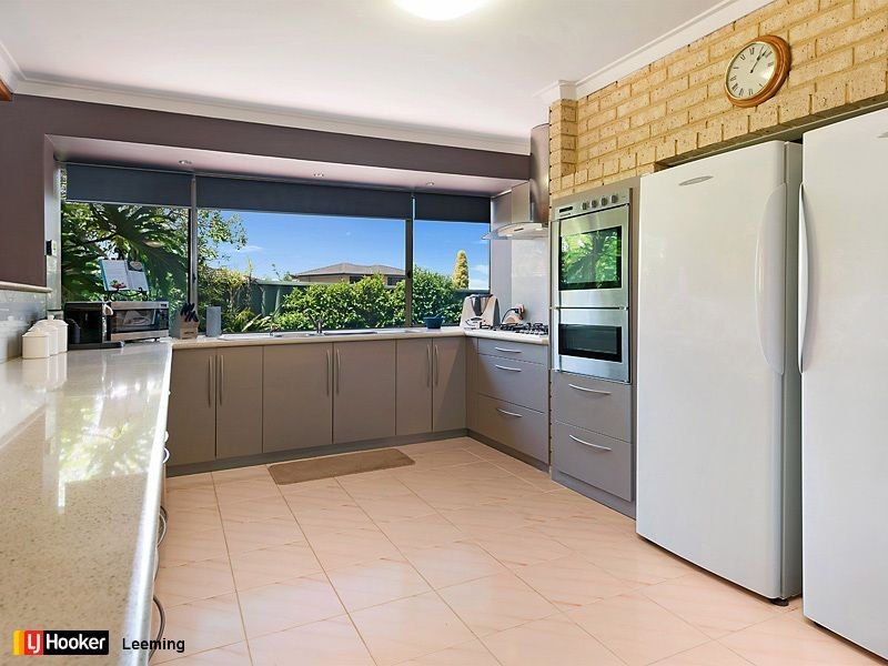 13 Westgate Court, Leeming WA 6149