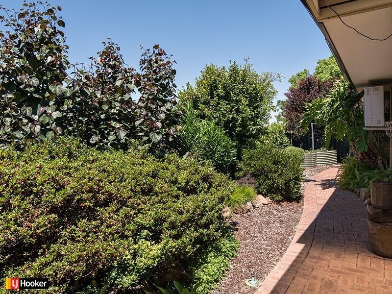 13 Westgate Court, Leeming WA 6149