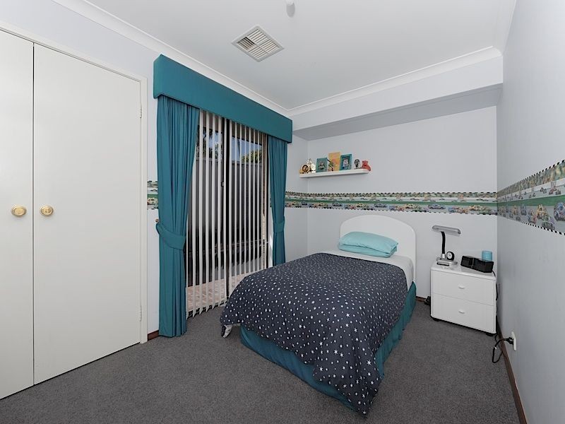 56 Calley Drive, Leeming WA 6149