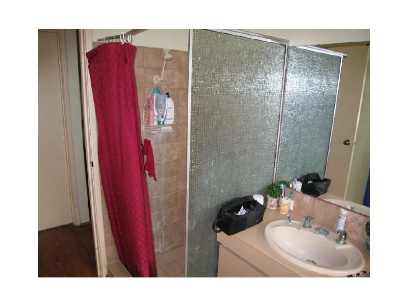 9 Broadwater Gardens, South Lake WA 6164