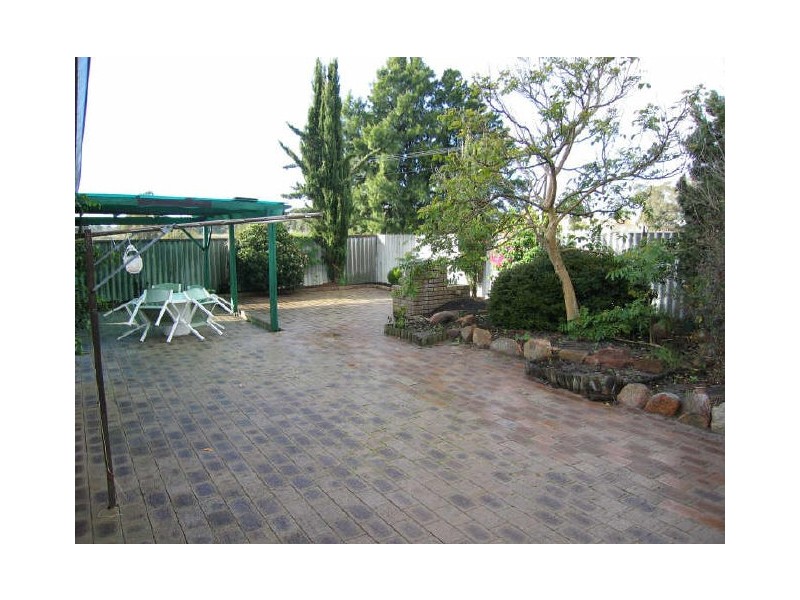 9 Broadwater Gardens, South Lake WA 6164