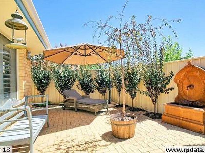 212 Glen Iris Drive, Jandakot WA 6164