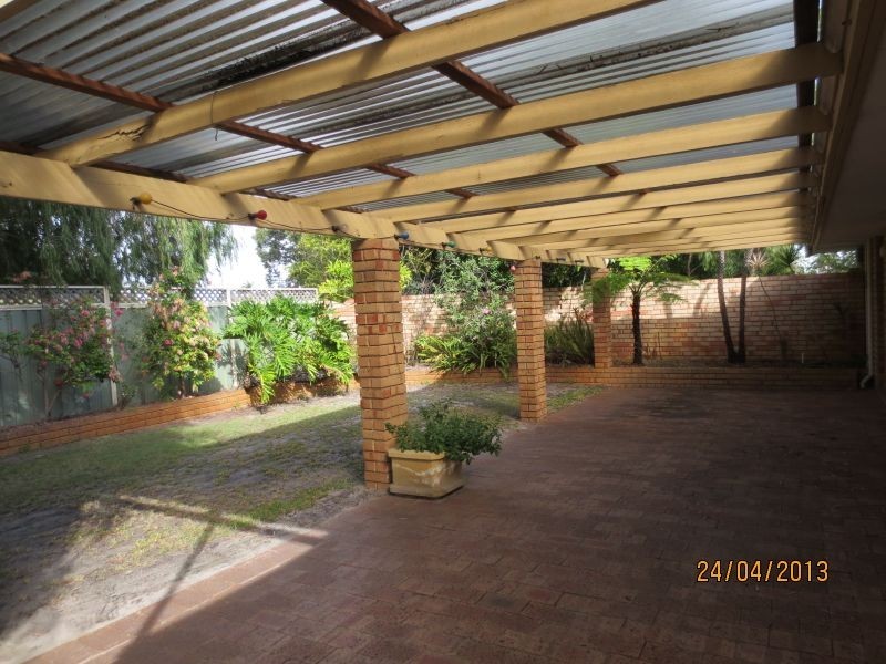 5 Burnby Cross, Leeming WA 6149
