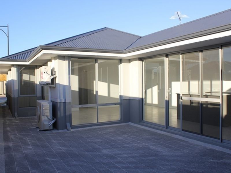 12A Latteri Turn, Aubin Grove WA 6164