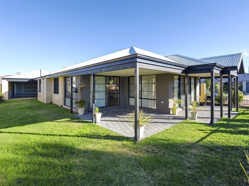 22 Serotina Lane, Aubin Grove WA 6164