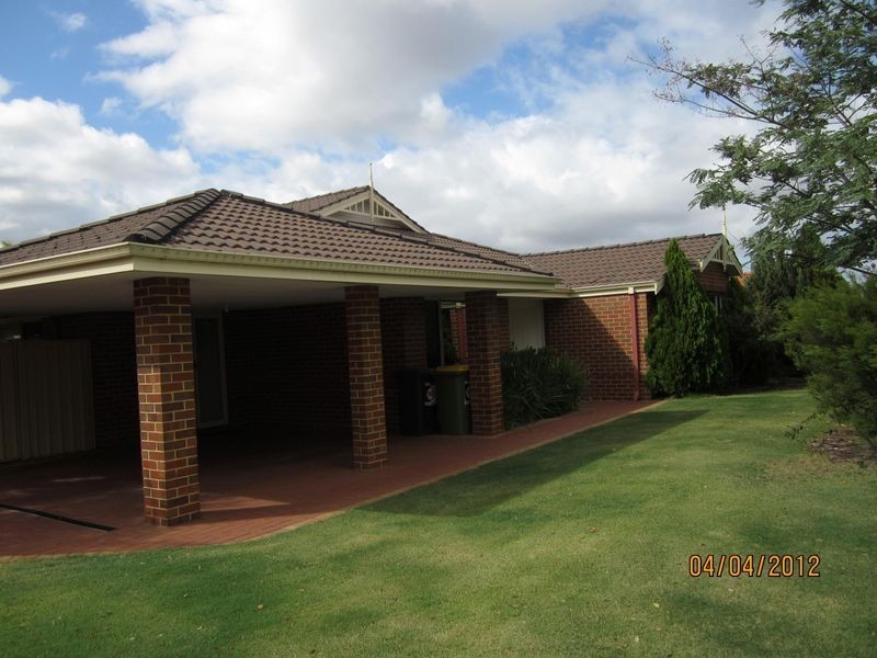 18 Mahogany Loop, Atwell WA 6164