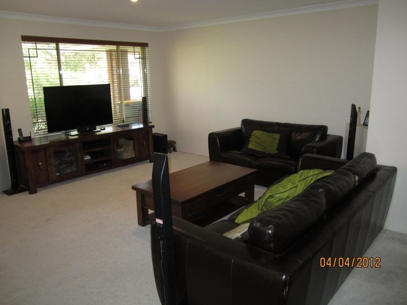 18 Mahogany Loop, Atwell WA 6164