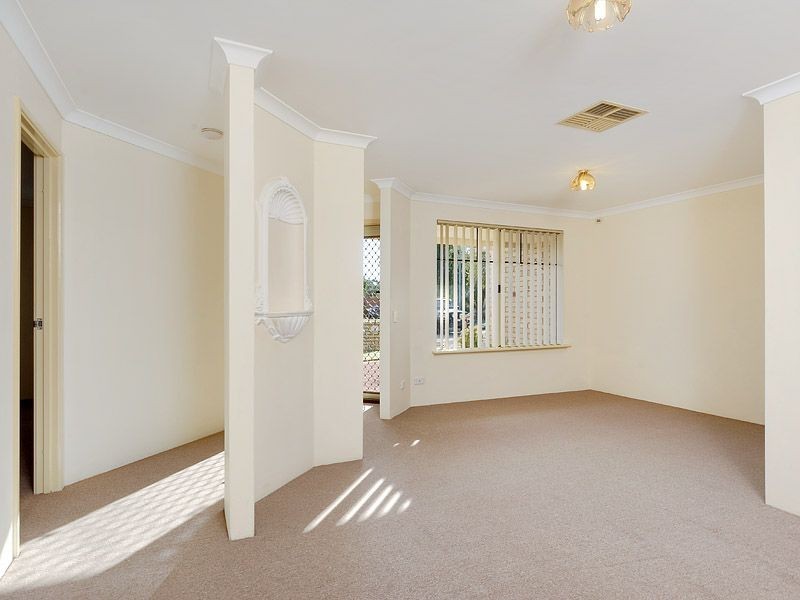 32 Woolmore Cross, Atwell WA 6164