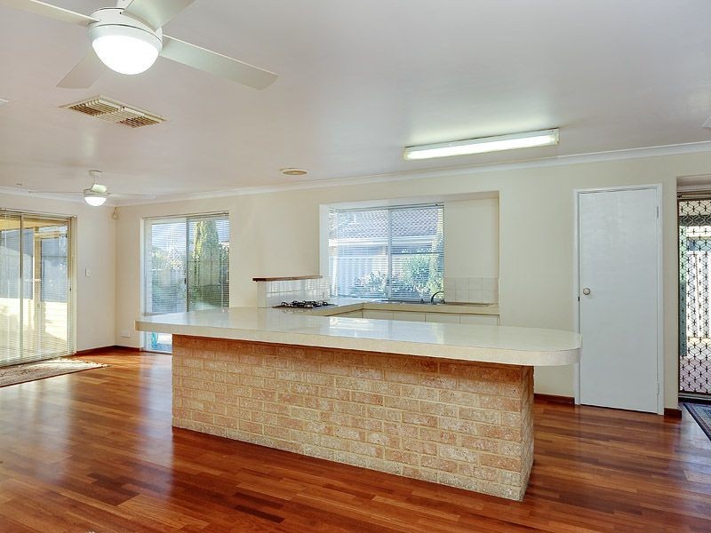 7 Tulipwood Place, South Lake WA 6164