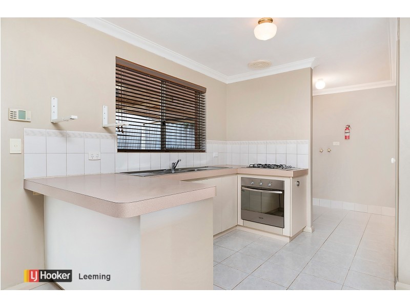 2/4 Trellis Place, Spearwood WA 6163