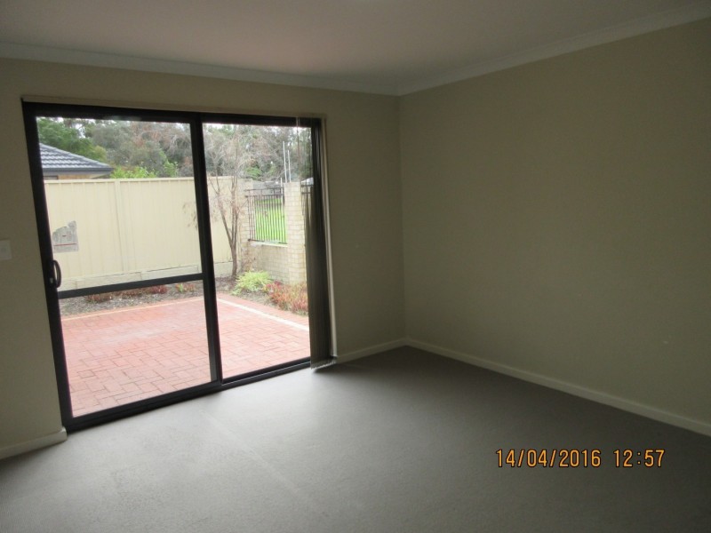 4/103 Leach Highway, Wilson WA 6107