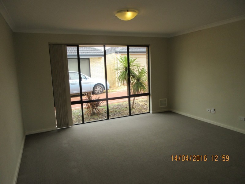 4/103 Leach Highway, Wilson WA 6107
