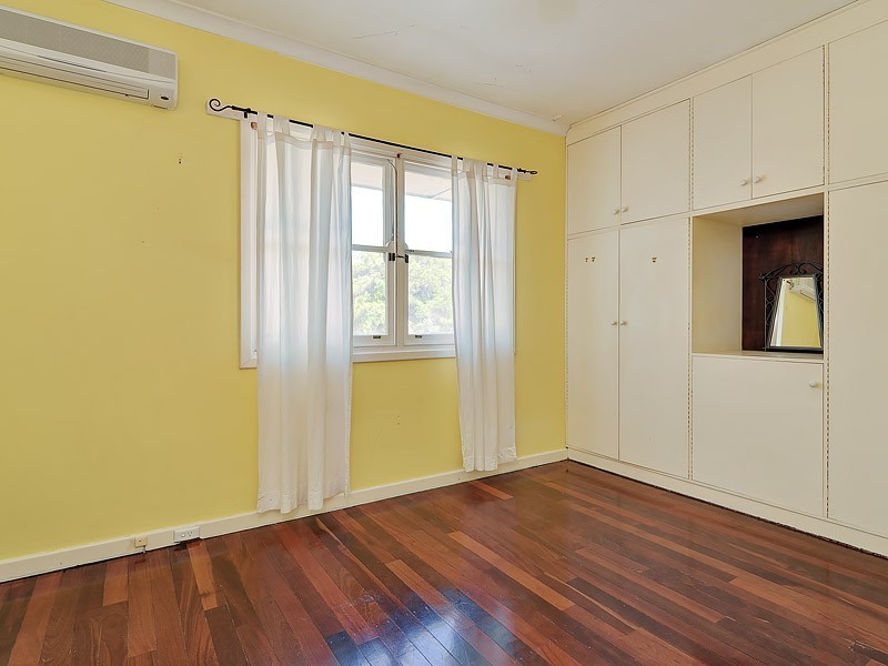 17 Benedick Road, Coolbellup WA 6163