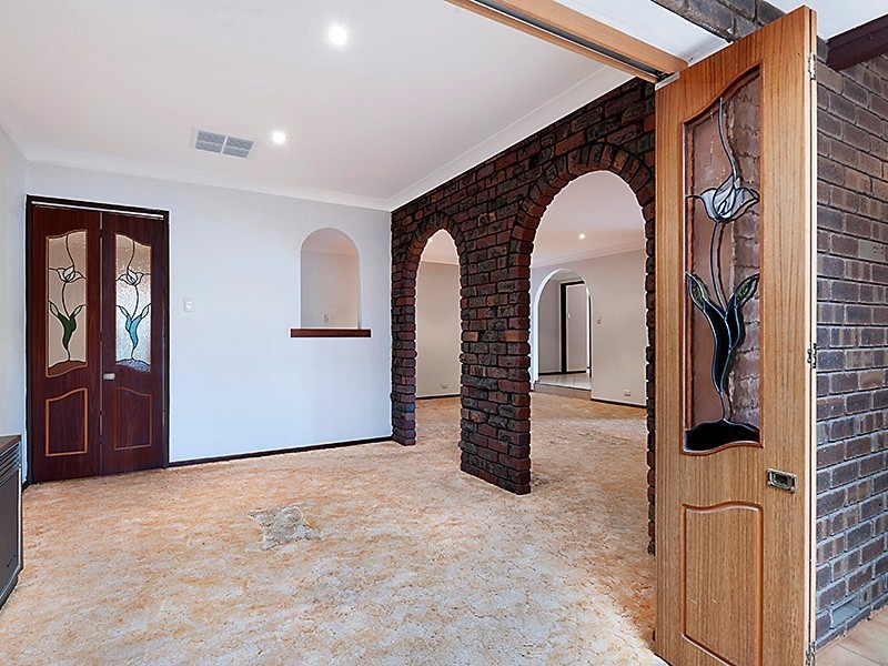 4 Potter Court, Spearwood WA 6163