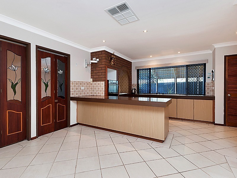 4 Potter Court, Spearwood WA 6163