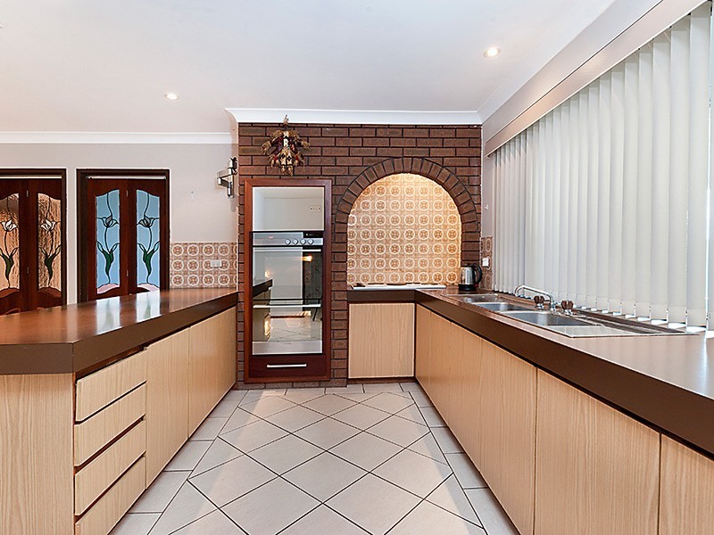 4 Potter Court, Spearwood WA 6163